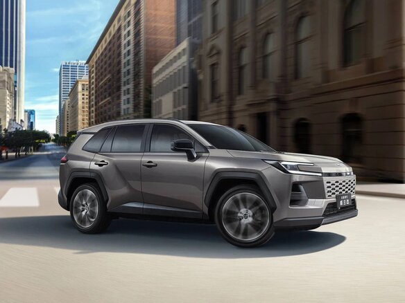 2026 Toyota Wildlander II, серый, 4950000 рублей