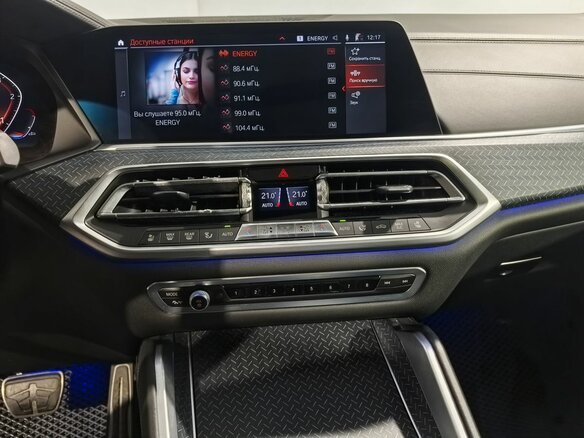 2020 BMW X6 30d III (G06), чёрный, 8980000 рублей - вид 27
