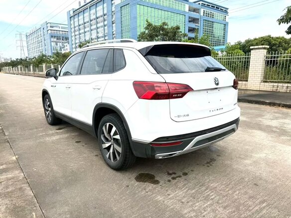 2022 Volkswagen Tayron I, белый, 2397000 рублей - вид 6