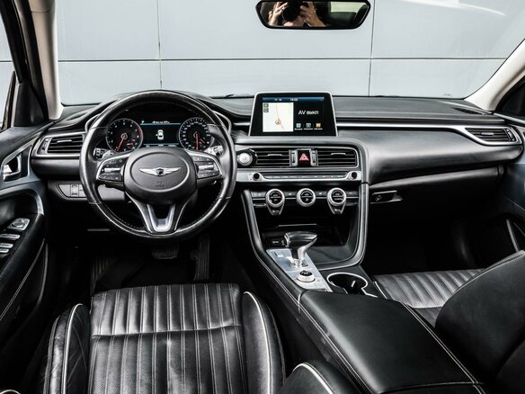 2018 Genesis G70 I, чёрный, 2299000 рублей - вид 5