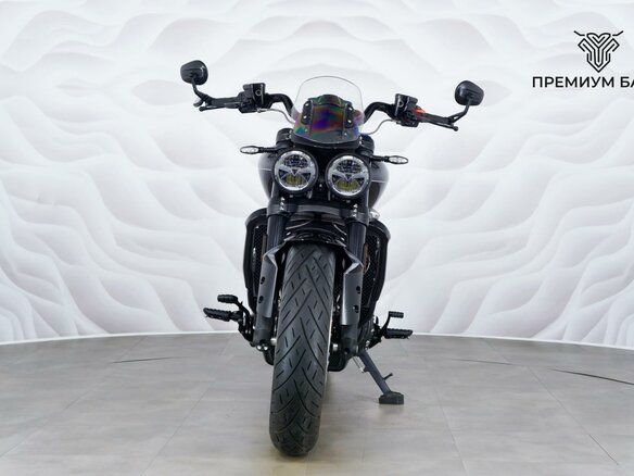 2026 Triumph Rocket 3, чёрный, 3299000 рублей - вид 3