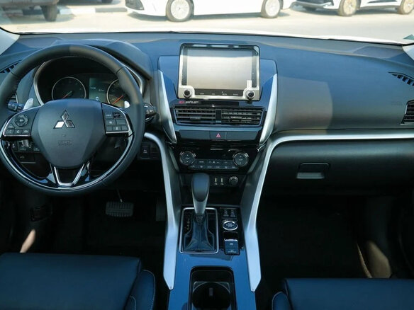 2026 Mitsubishi Eclipse Cross I Рестайлинг, белый, 3350000 рублей - вид 7