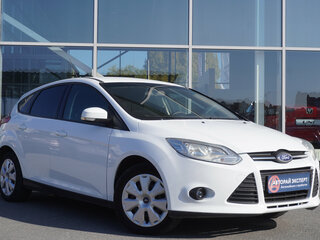 2013 Ford Focus III, белый, 598000 рублей, вид 3
