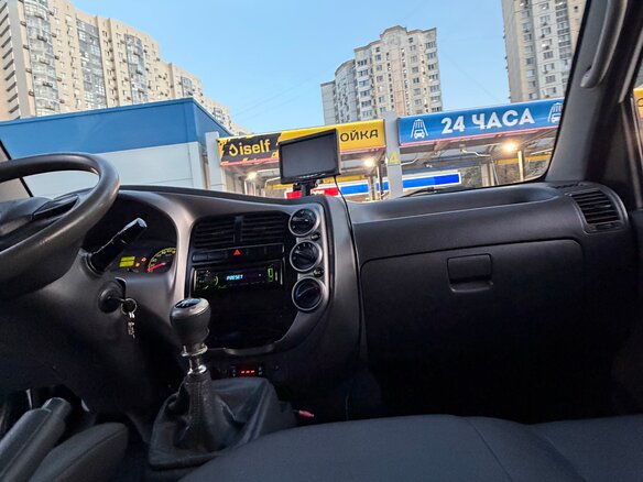 2013 Kia Bongo, белый, 1250000 рублей - вид 15