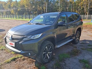 2018 Mitsubishi Pajero Sport III, серый, 2300000 рублей, вид 1
