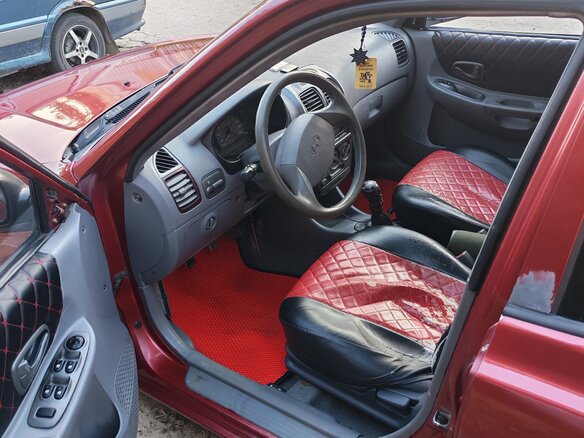 2005 Hyundai Accent ТагАЗ II, красный, 260000 рублей - вид 3