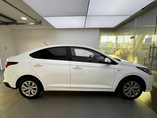 2020 Hyundai Solaris II Рестайлинг, белый, 1499000 рублей, вид 5