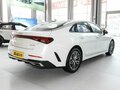 2025 Kia K5 III, белый, 3165000 рублей - вид 2