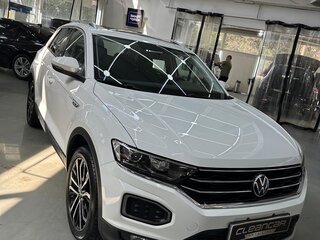 2021 Volkswagen T-Roc I (China Market), белый, 2300000 рублей, вид 3