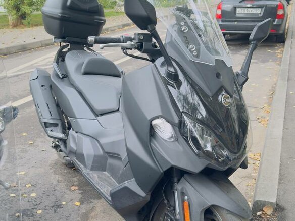 2021 Sym Maxsym TL 500, чёрный, 590000 рублей - вид 4