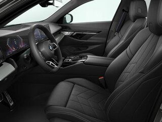 2026 BMW 5 серии 520d xDrive VIII (G60/G61/G68), чёрный, 9890000 рублей, вид 2