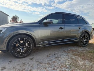 2024 Audi Q7 55 TFSI II (4M) Рестайлинг 2, серый, 11000000 рублей, вид 3