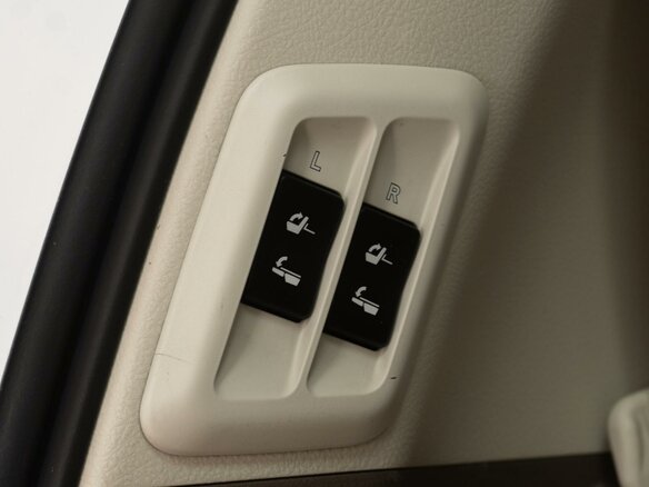 2011 Lexus GX 460 II, белый - вид 33