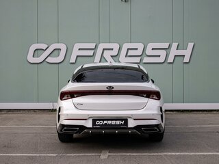 2020 Kia K5 III, белый, 1899000 рублей, вид 4