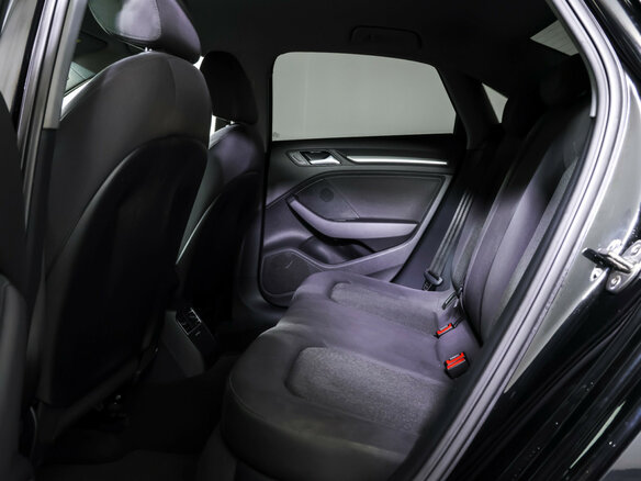 2019 Audi A3 III (8V) Рестайлинг, чёрный, 1590000 рублей - вид 10