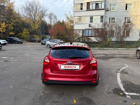 2012 Ford Focus III, красный, 880000 рублей, вид 4
