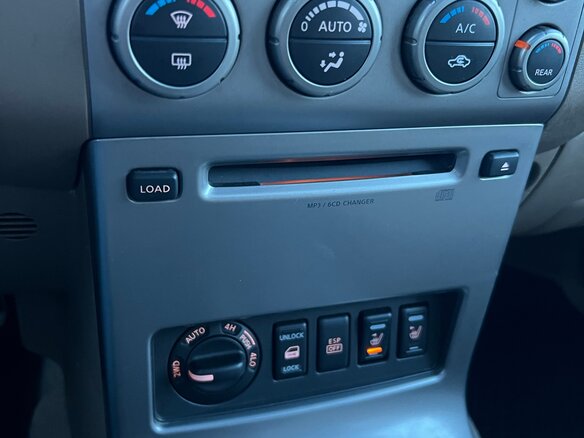 2005 Nissan Pathfinder III, зелёный - вид 25