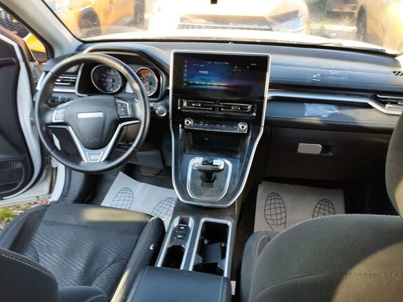 2023 Haval M6 II, белый, 1250000 рублей - вид 4