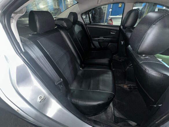 2005 Mazda 3 I (BK), серебристый - вид 6