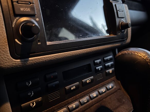 2002 BMW 3 серии 330xi IV (E46) Рестайлинг, серый, 1000000 рублей - вид 8
