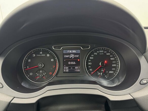 2012 Audi Q3 I (8U), белый, 1890000 рублей - вид 11
