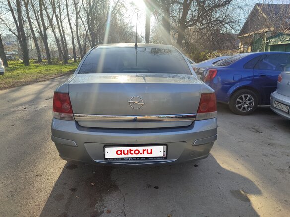 2012 Opel Astra H Рестайлинг, серый, 260000 рублей - вид 1
