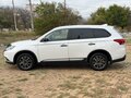 2017 Mitsubishi Outlander III Рестайлинг 2, белый, 1595000 рублей - вид 11
