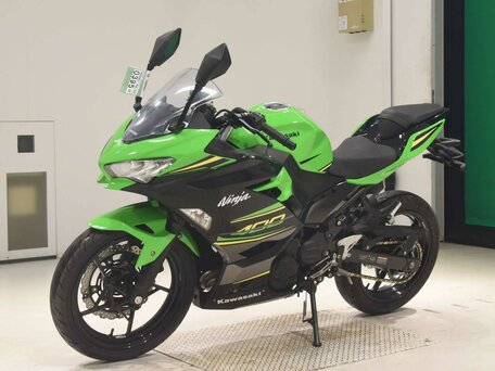 2023 Kawasaki Ninja 400, зелёный, 747000 рублей, вид 4