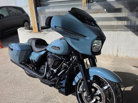 2024 Harley-Davidson Street Glide, голубой, 2699000 рублей - вид 3