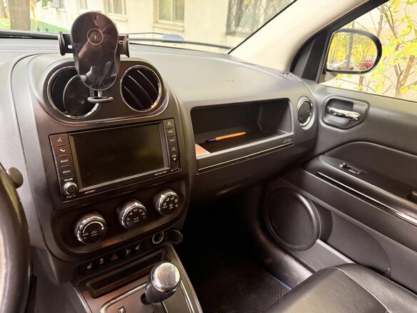2012 Jeep Compass I Рестайлинг, серый, 900000 рублей - вид 5