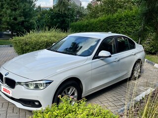 2015 BMW 3 серии 318i VI (F3x) Рестайлинг, белый, 1650000 рублей, вид 2