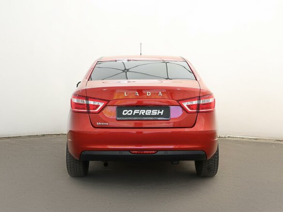 2022 Lada (ВАЗ) Vesta I, красный, 1398000 рублей - вид 4