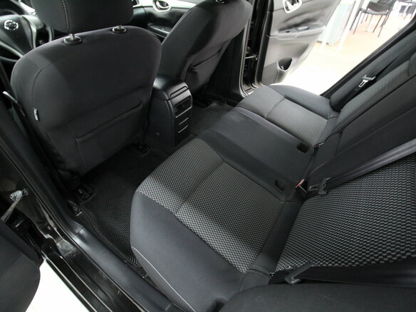 2016 Nissan Sentra VII (B17), чёрный, 1050000 рублей - вид 12
