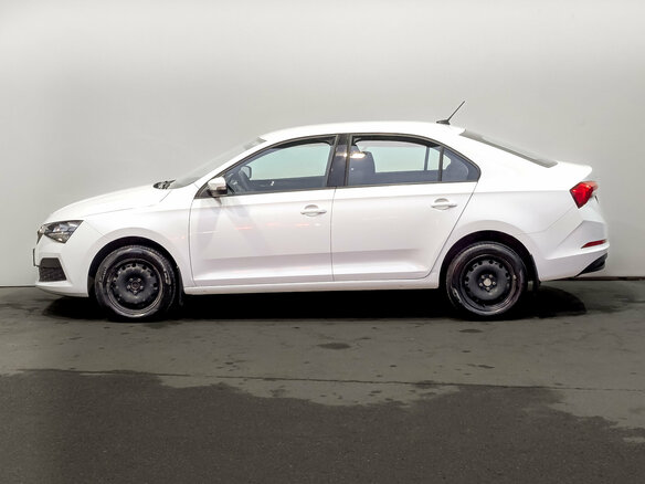 2021 Skoda Rapid II, белый, 1525000 рублей - вид 5