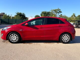 2012 Hyundai i30 II, красный, 980000 рублей, вид 5