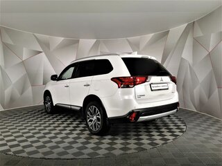 2018 Mitsubishi Outlander III Рестайлинг 2, серый, 1915150 рублей, вид 4