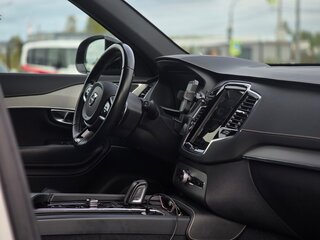 2019 Volvo XC90 B5 II Рестайлинг 1, фиолетовый, 4100000 рублей, вид 4