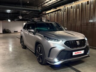 2025 Toyota Crown Kluger, серый, 7490000 рублей, вид 2