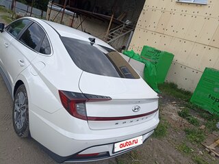 2020 Hyundai Sonata VII (LF) Рестайлинг, белый, 2000000 рублей, вид 4
