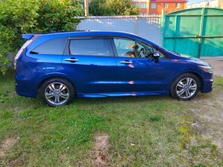 2013 Honda Stream II Рестайлинг, синий, 1690000 рублей, вид 4