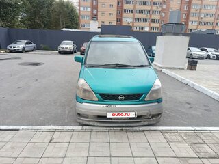 1999 Nissan Serena II (C24), зелёный, 220000 рублей, вид 1