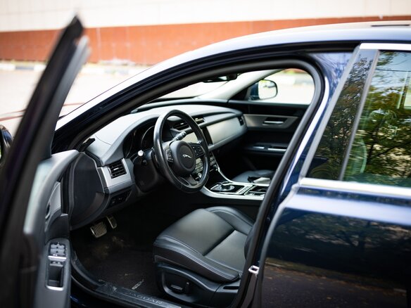 2017 Jaguar XF II, синий, 3500000 рублей - вид 5