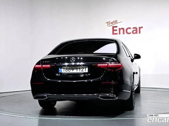 2023 Mercedes-Benz S-Класс 350 d 4MATIC VII (W223), чёрный, 7900000 рублей - вид 3