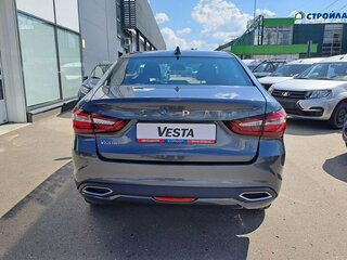 2026 Lada (ВАЗ) Vesta I Рестайлинг (NG), серый, 1751000 рублей, вид 4