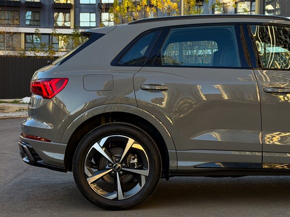 2026 Audi Q3 35 TFSI II (F3), серый, 3790000 рублей - вид 12
