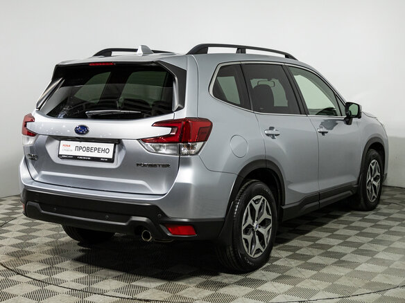 2018 Subaru Forester V, серебристый, 2499700 рублей - вид 4