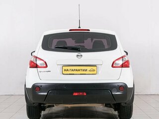 2011 Nissan Qashqai I Рестайлинг, белый, 1049000 рублей, вид 5