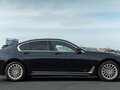 2015 BMW 7 серии 730d xDrive VI (G11/G12), чёрный, 2700000 рублей - вид 1