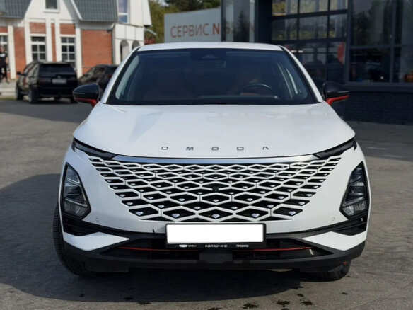 2022 Omoda C5 I, белый, 1550000 рублей - вид 1
