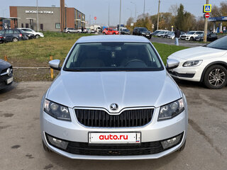 2015 Skoda Octavia III (A7), серебристый, 1370000 рублей, вид 2
